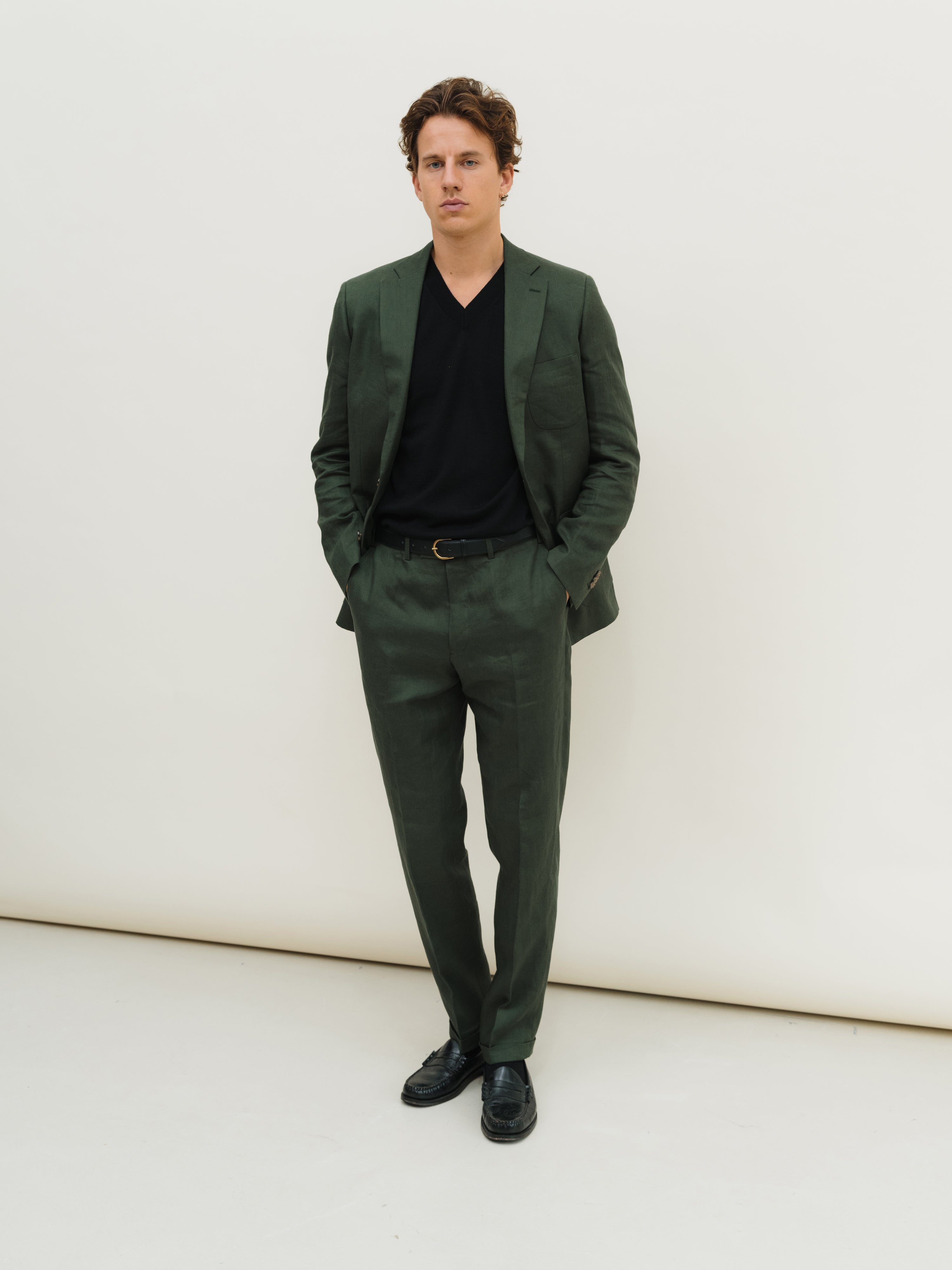 A showcase of tailored menswear, highlighting expert craftsmanship and diverse styling options.