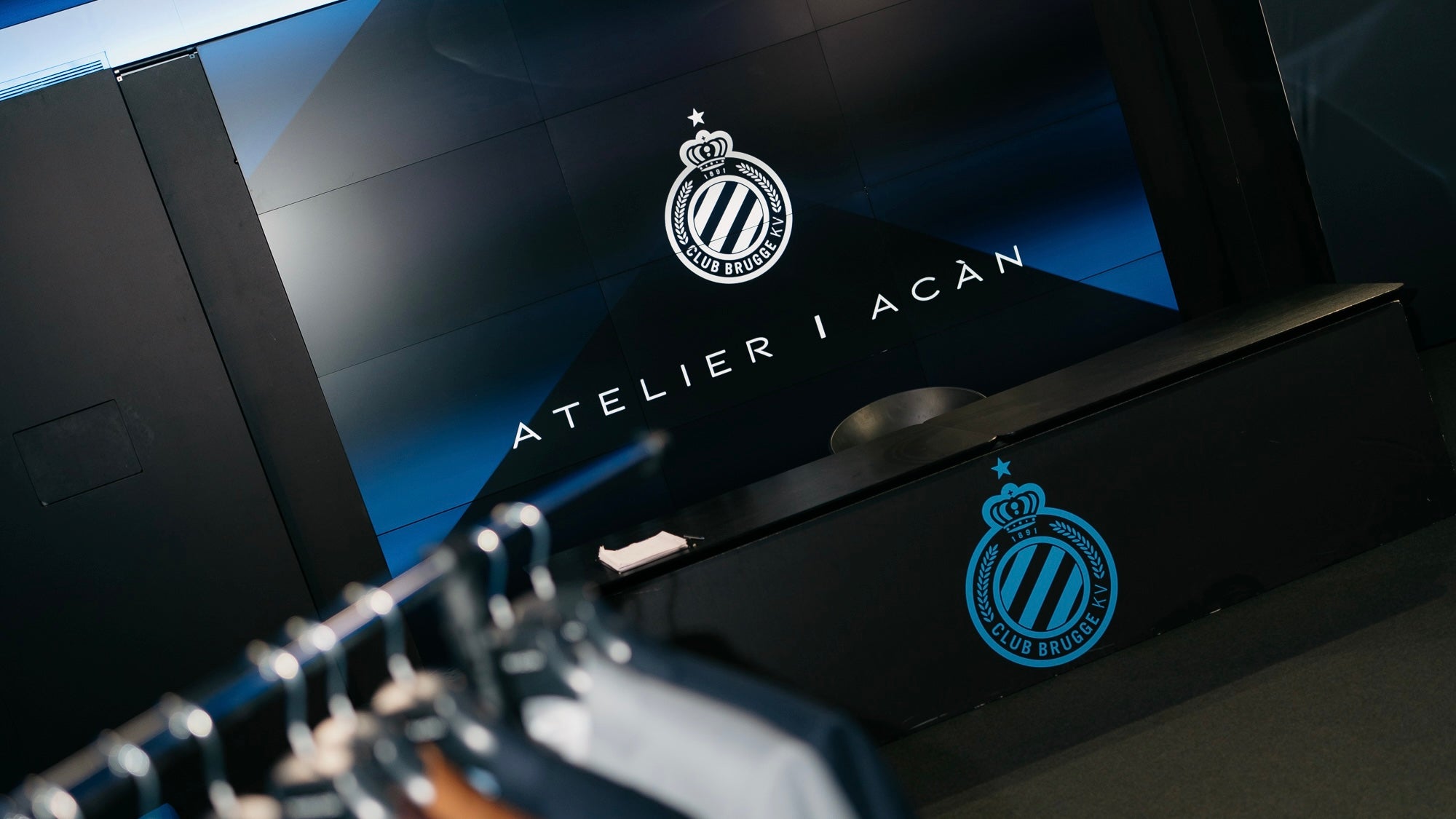 Atelier ACÀN, partner of Club Brugge, providing bespoke tailoring in Antwerp and Ghent.