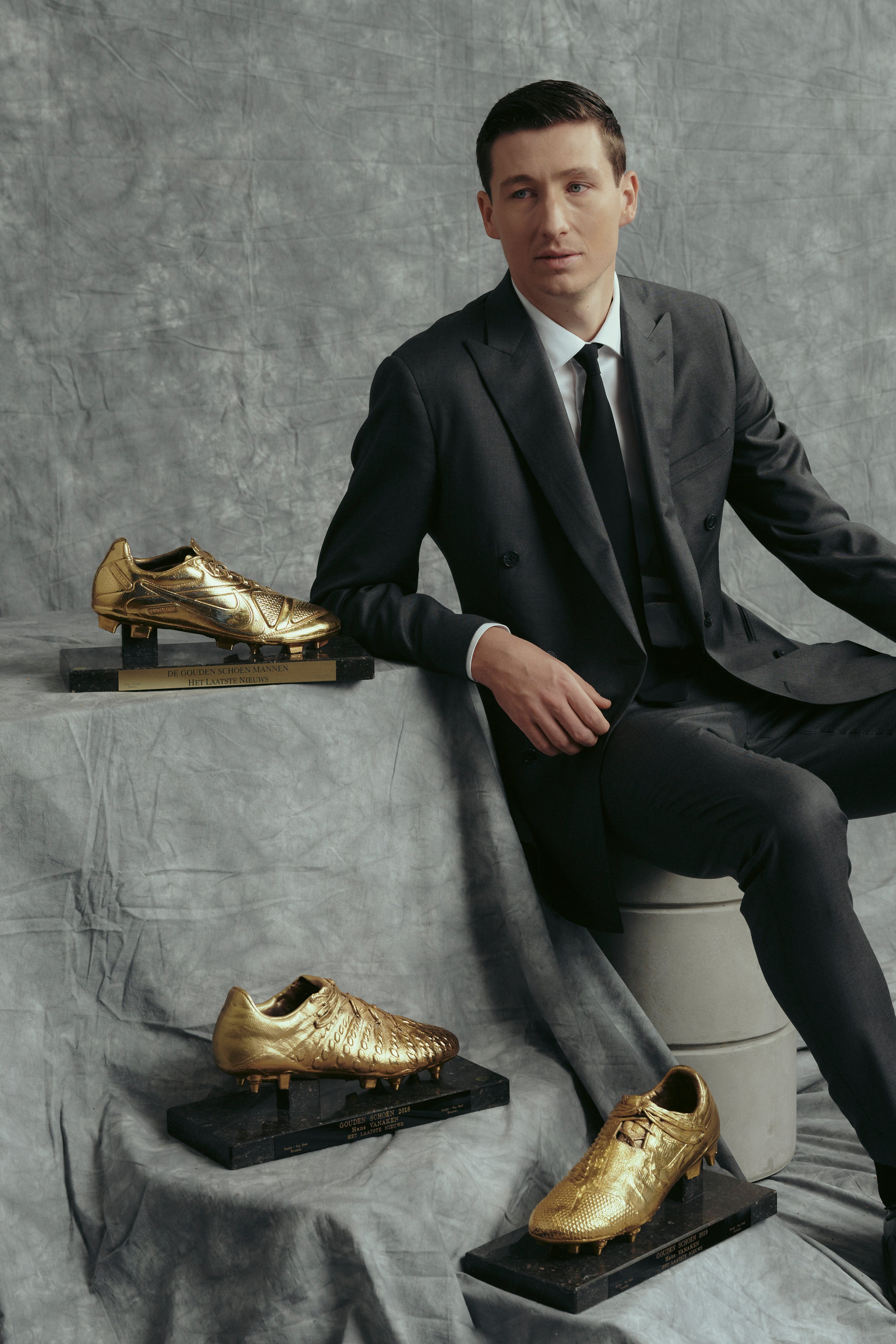 Atelier ACÀN, partner of Club Brugge, providing bespoke tailoring in Antwerp and Ghent.
