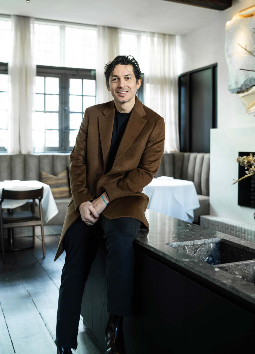 Marcelo Ballardin wearing a bespoke suit by Atelier ACÀN in Ghent and Antwerp.